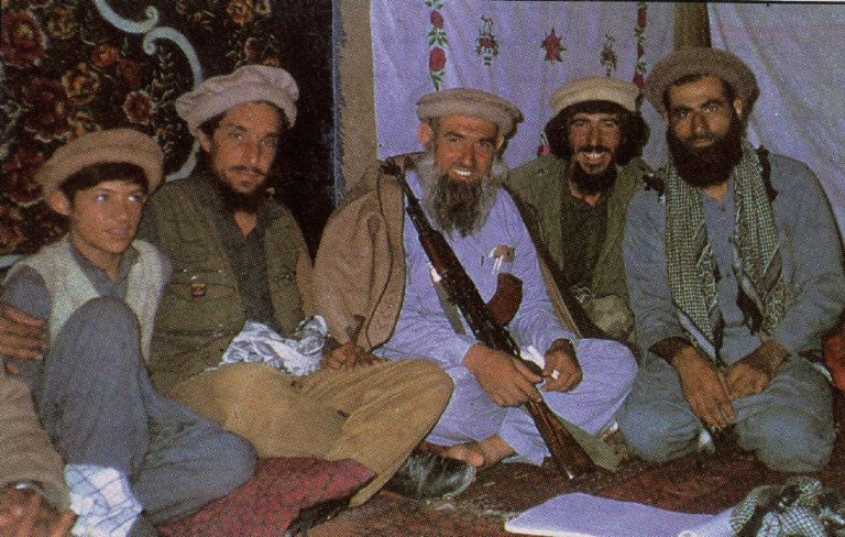 azzam-and-son-ibrahim-with-ahmed-shah-massoud-bm-30-p-17