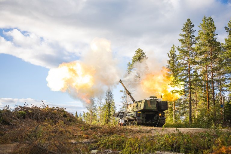 K9 Vidar prøveskyter fra 40 km standplass.