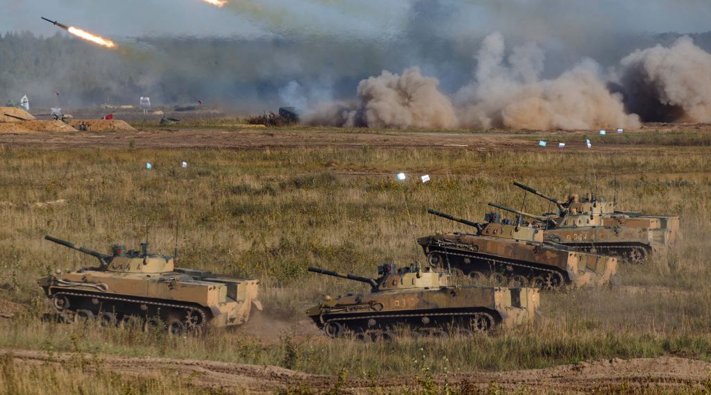 Pressefoto fra den russiske og hviterussiske øvelsen Zapad-2021 i september 2021.
