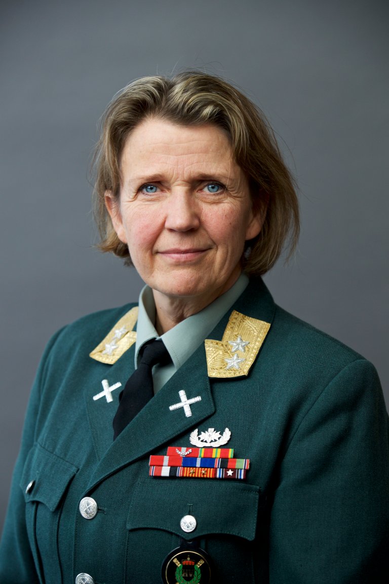 Portrett av generalmajor Elisabeth Michelsen