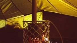 Teltoven utviklet ved FFI inne i et telt