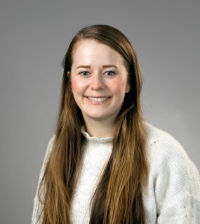 Portrettfoto av FFI-forsker Betina