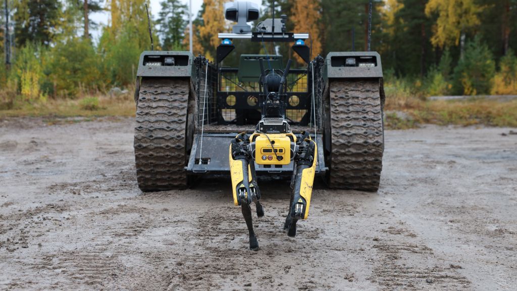Robothunden Freke på LandX-demonstrasjon
