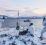 Soldater jobber med drone i vinterlandskap i Nord-Norge